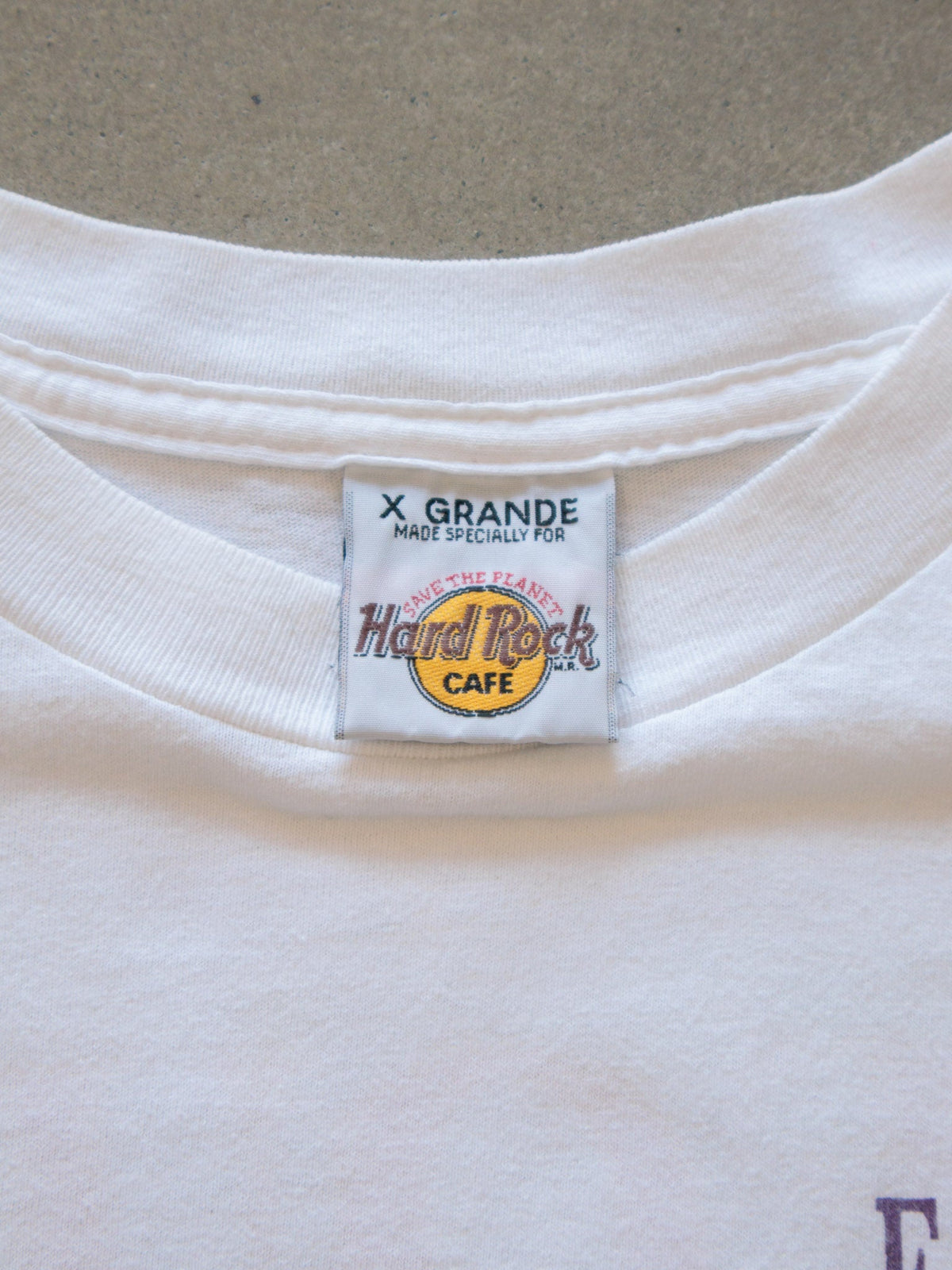 Vintage 90s White Hard Rock Cafe Ensenada Mexico Tee (XL)