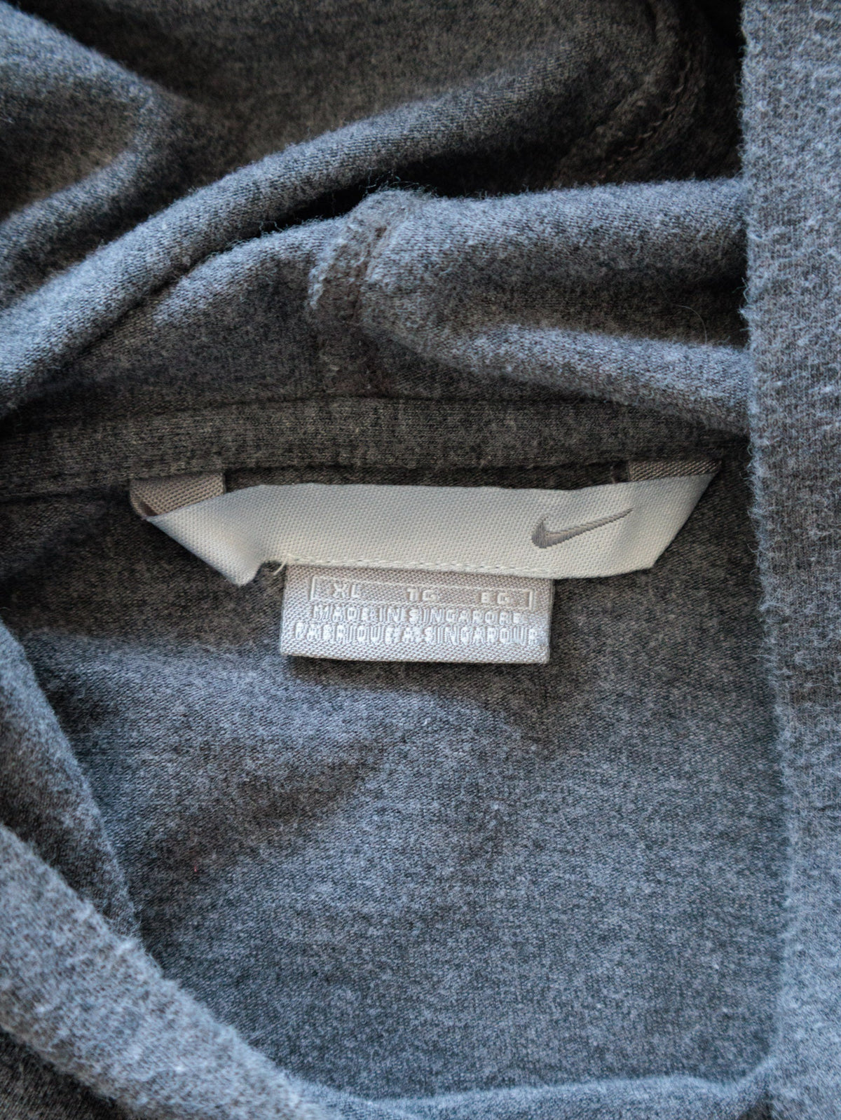 Vintage 00s Grey Nike Lightweight Hoodie (XL)