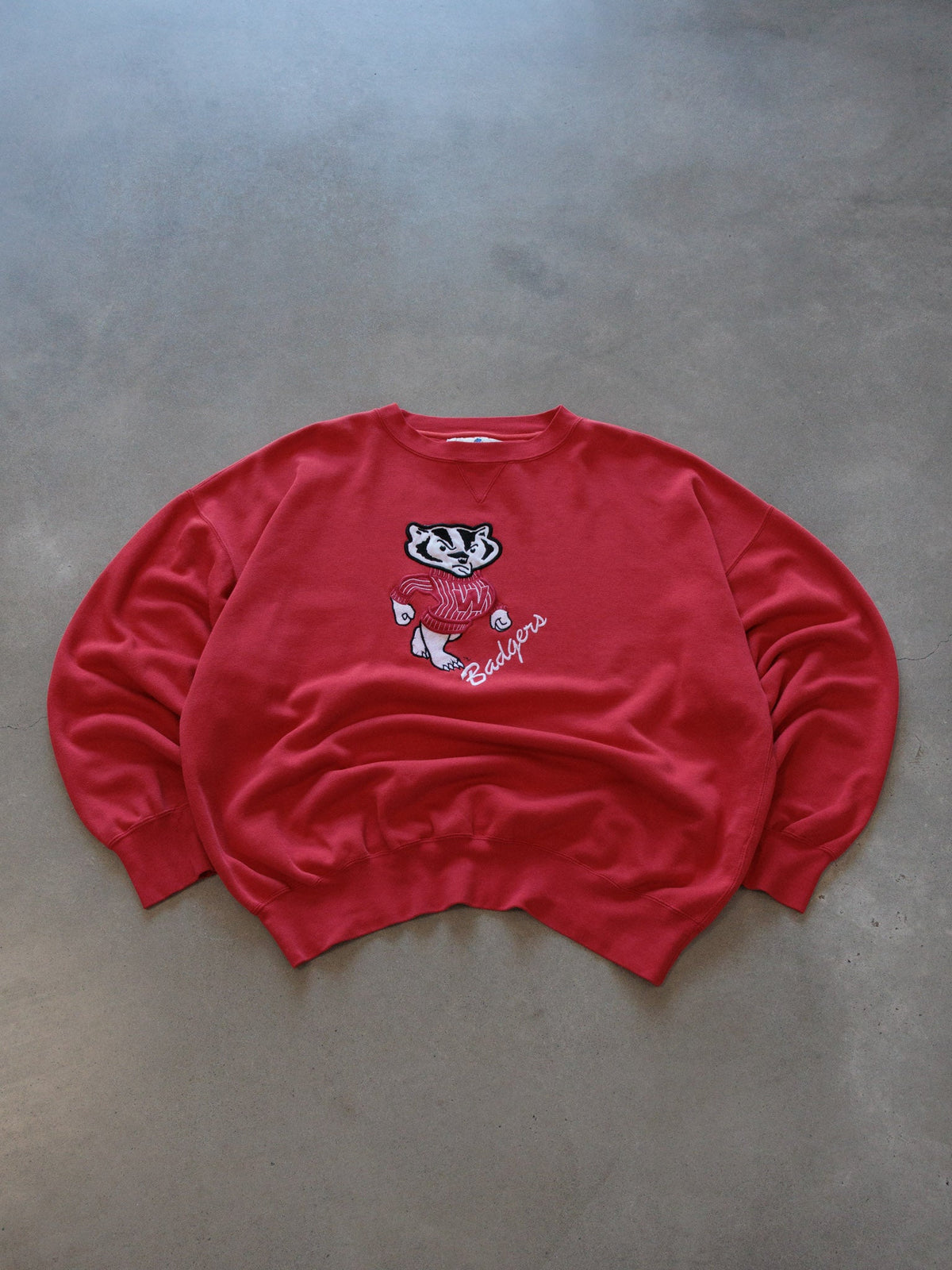 Vintage 00s Red Wisconsin Badgers Sweatshirt (2XL)