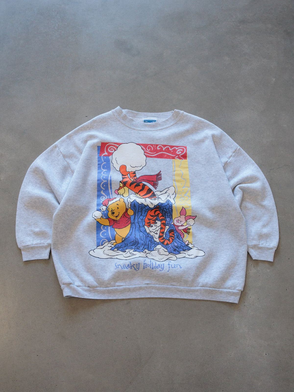 Vintage 90s Grey Disney Winnie the Pooh Sweatshirt (XL)