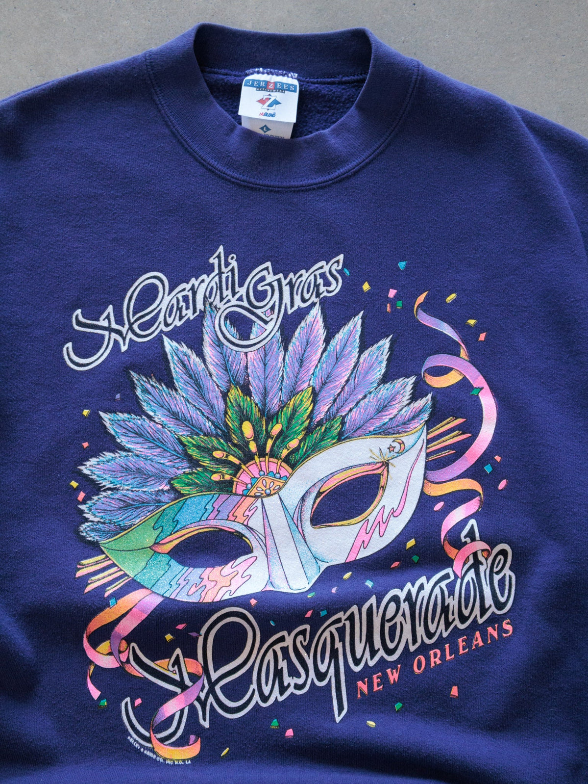 Vintage 90s Purple Mardi Gras Masquerade New Orleans Sweatshirt (L)