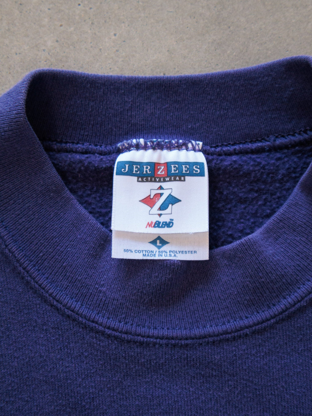 Vintage 90s Purple Mardi Gras Masquerade New Orleans Sweatshirt (L)