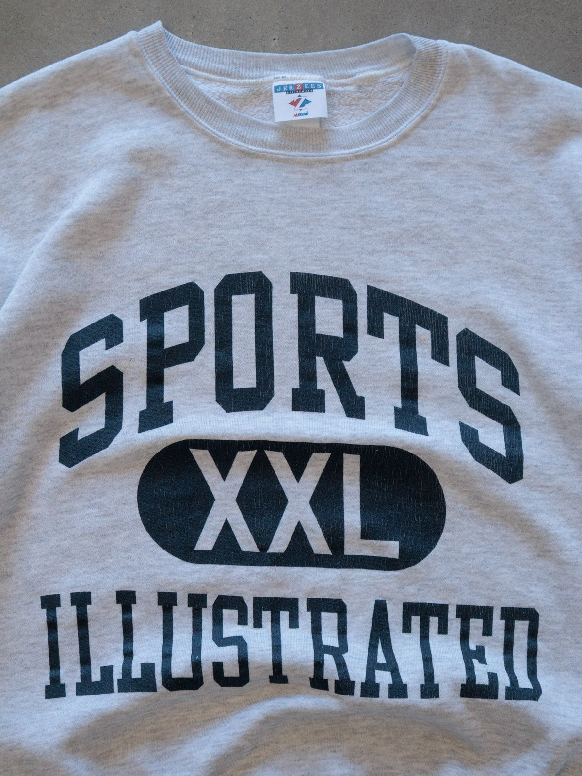 Vintage 90s Grey Sports Illustrated Slogan Sweatshirt (XL)