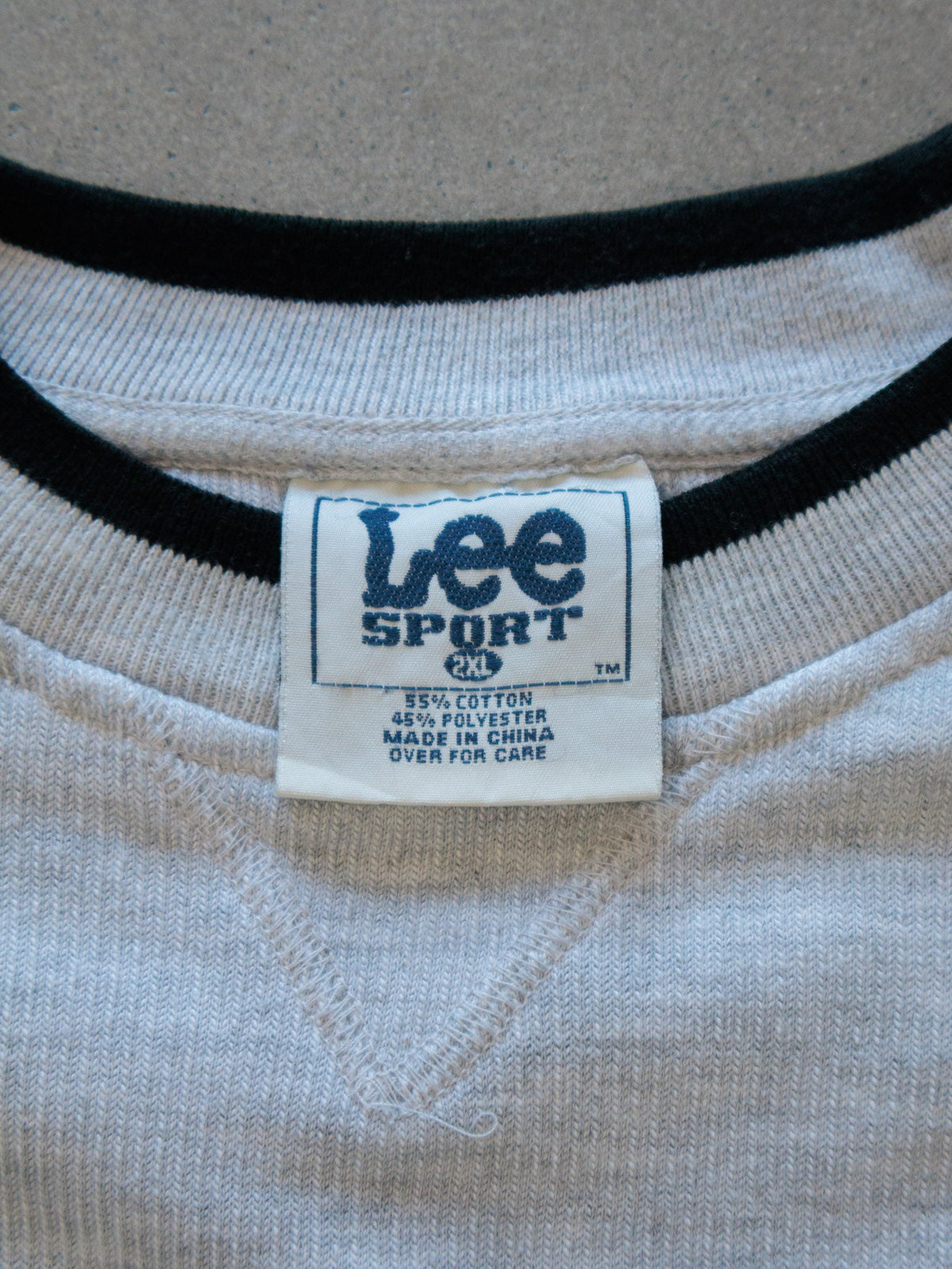 Vintage 90s Grey Lee Sport Pittsburgh Penguins Sweatshirt (2XL)