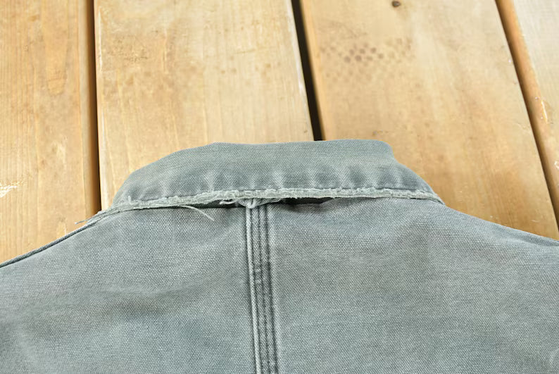 Vintage 1990s Carhartt Grey Blanket Lined Chore Barn Coat Jacket Men's XL / 90s Workwear / Outerwear / Distressed Sun Faded