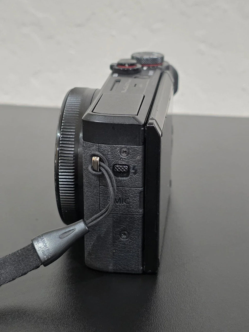Canon PowerShot G7 X Mark III 20.1MP Digital Point & Shoot Camera - Black