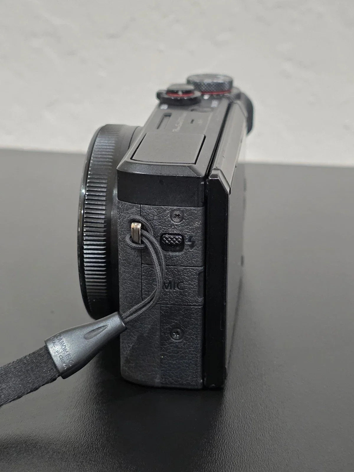 Canon PowerShot G7 X Mark III 20.1MP Digital Point & Shoot Camera - Black