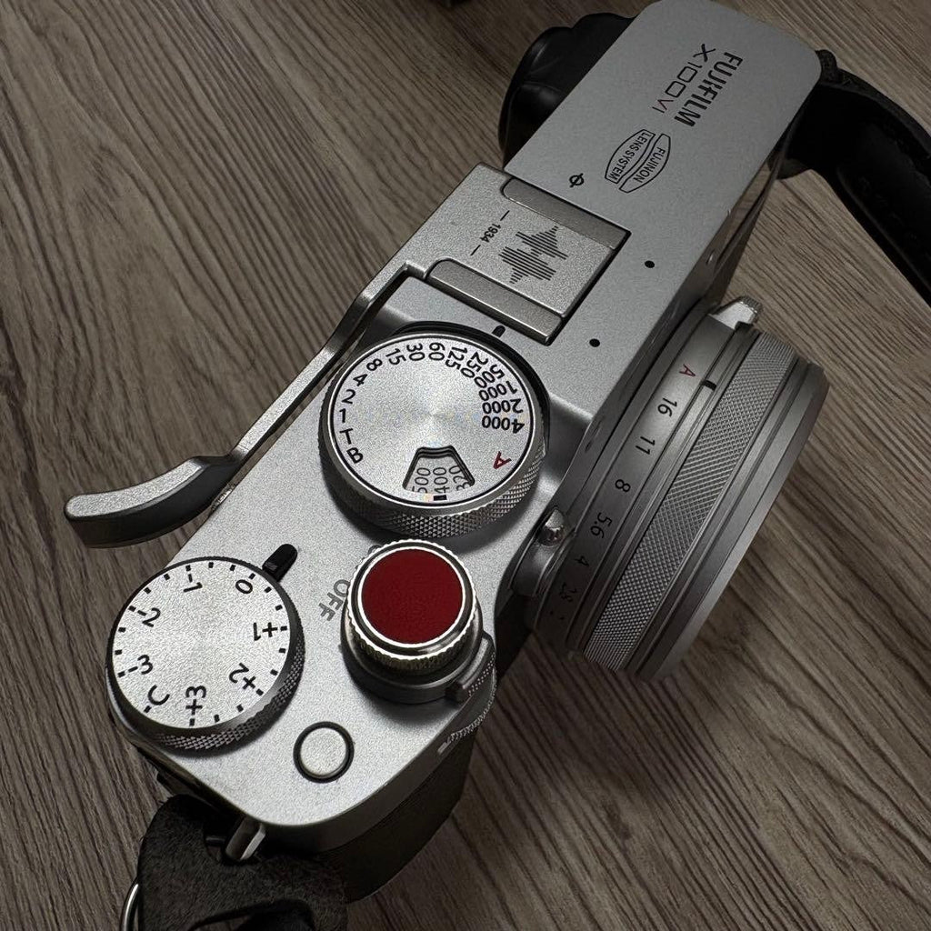 FUJIFILM X100VI Silver (with many luxurious bonuses)
