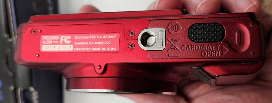 Canon PowerShot SX710 HS Compact Digital Camera Red Near Mint with Box