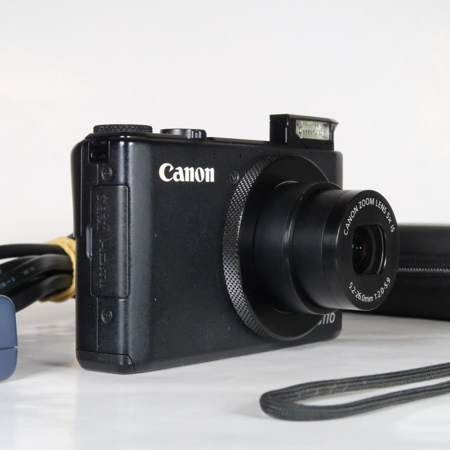 Canon PowerShot S110 12.1 MP Digital Camera Black with Case and SD Card - Excellent Condition