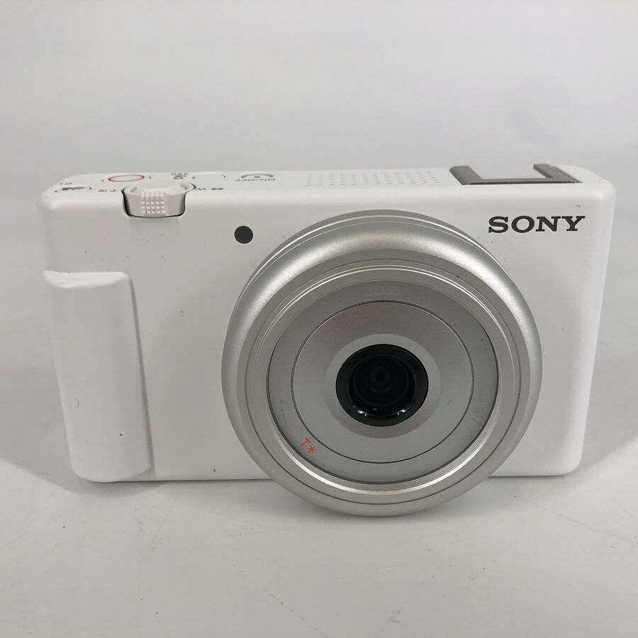 Sony Digital Camera ZV-1F 20.1MP - Excellent Condition w/ Battery + Case